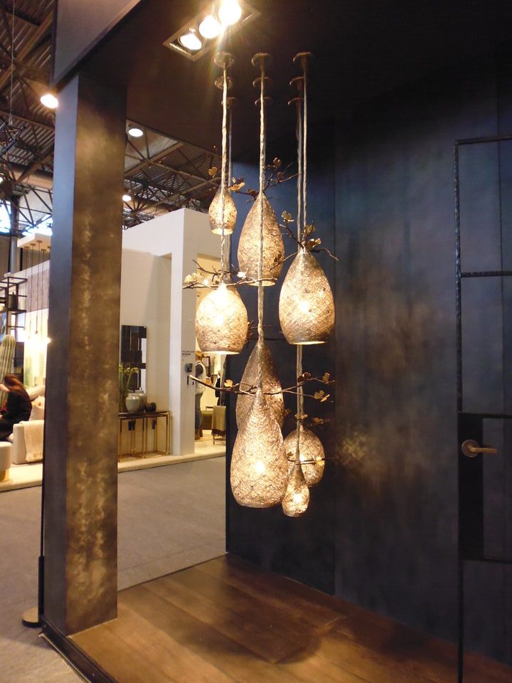 zestaw luksusowch, ręcznie wykonywanych plecionych z drutu lamp. Michael Aram
